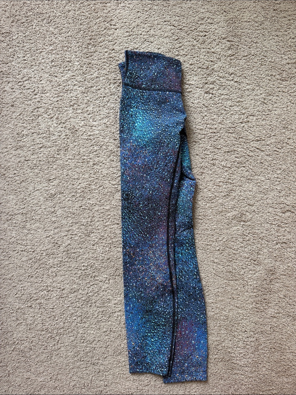 Lulu Lemon Blue Galaxy Print Leggings size 4